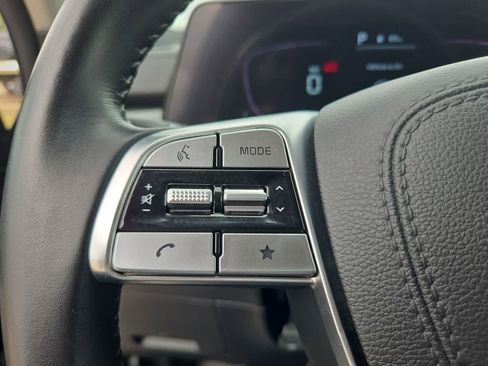 Certified 2023 Kia Telluride S w/ S Sunroof Package AWD/4WD image 23