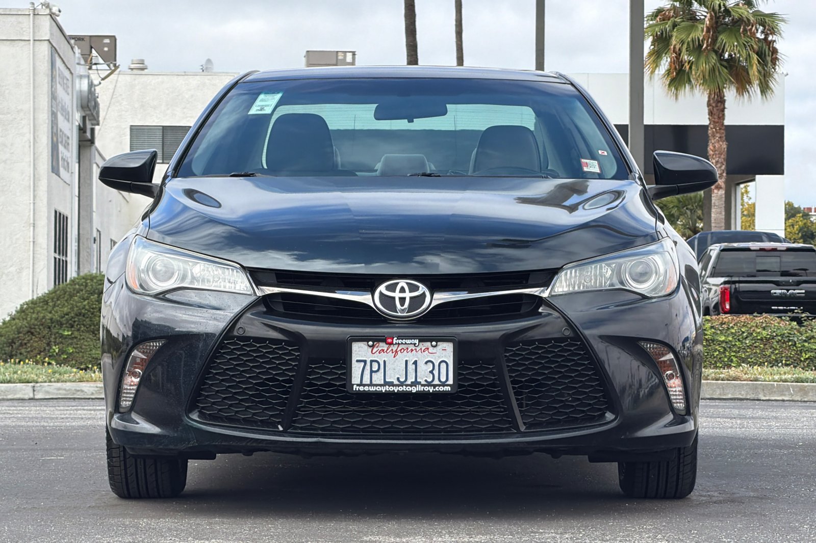Used 2016 Toyota Camry SE FWD image 10