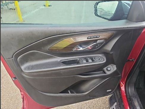 Used 2019 GMC Terrain Denali w/ LPO, 'HIT The Road' Package image 27