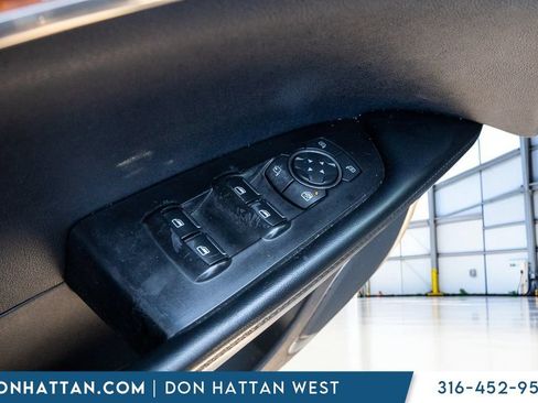 Used 2018 Lincoln MKX Reserve w/ Lincoln MKX Climate Package FWD image 9