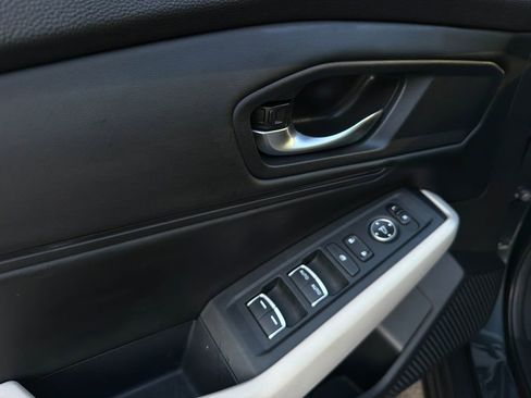 Used 2024 Honda Accord EX image 32