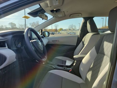 Used 2024 Toyota Corolla LE image 24