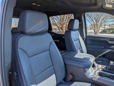 Used 2024 Chevrolet Silverado 1500 High Country image 20