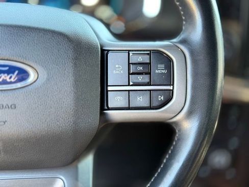 Used 2021 Ford F150 Lariat image 34