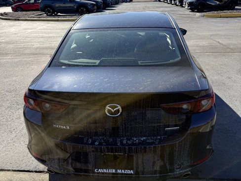 Used 2023 MAZDA MAZDA3 s image 4