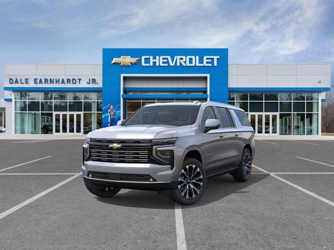 New 2026 Chevrolet Suburban High Country image 10