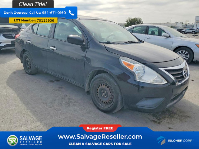 Used 2015 Nissan Versa SV FWD image 5