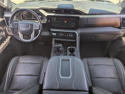 Used 2022 GMC Sierra 1500 Denali AWD/4WD image 14