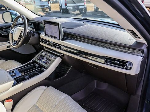 Used 2020 Lincoln Aviator Black Label w/ Dynamic Handling Package image 15