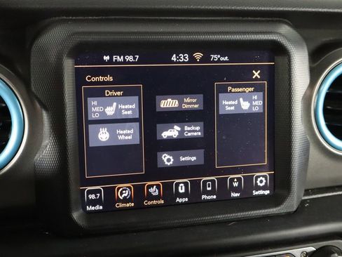 Used 2023 Jeep Wrangler Unlimited Rubicon 4xe w/ Cold Weather Group AWD/4WD image 32