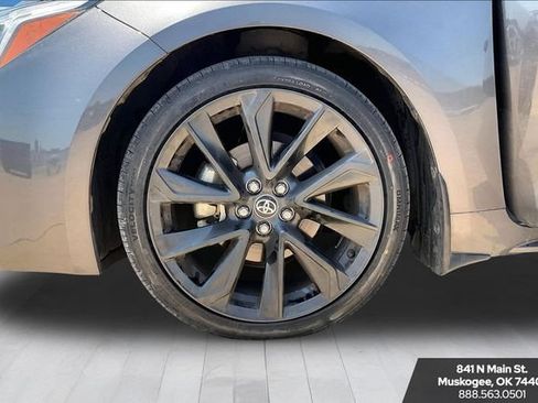 Used 2024 Toyota Corolla XSE FWD image 32