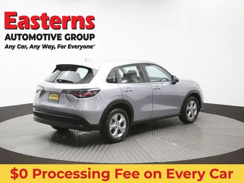 Used 2025 Honda HR-V LX image 39