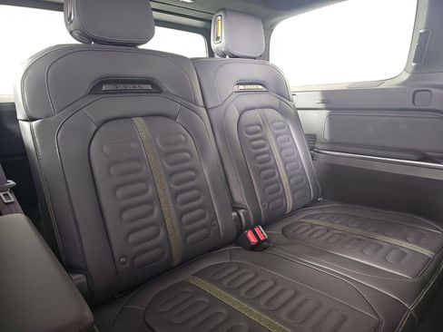 Used 2025 Rivian R1S Adventure image 22