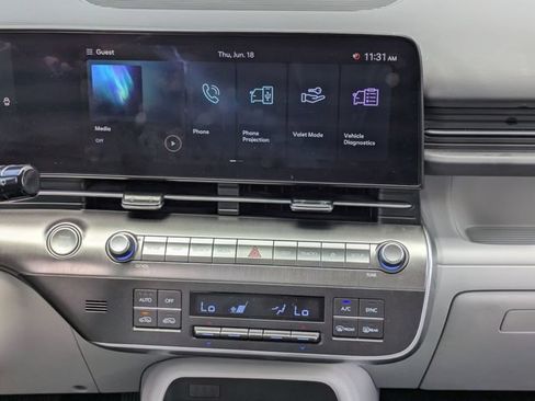 Used 2025 Hyundai Kona SEL AWD/4WD image 18