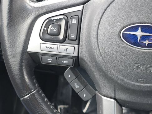 Used 2017 Subaru Legacy 2.5i Premium image 9