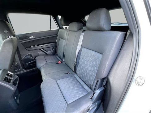 Used 2020 Volkswagen Atlas Cross Sport S FWD image 28
