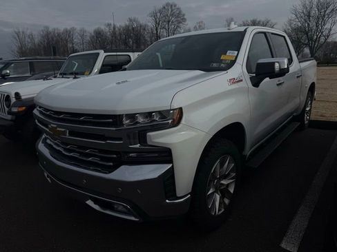 Used 2019 Chevrolet Silverado 1500 LTZ w/ LTZ Plus Package image 4