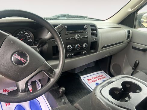 Used 2011 GMC Sierra 1500 W/T w/ Work Truck Preferred Package image 11