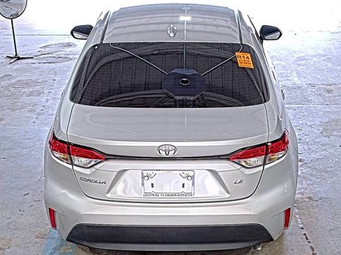 Used 2024 Toyota Corolla LE image 7