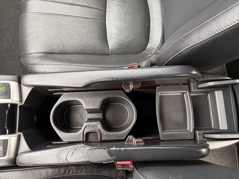 Used 2017 Honda Civic EX-L image 34