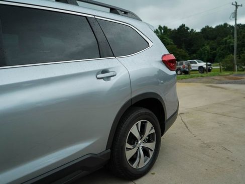 Used 2023 Subaru Ascent Premium AWD/4WD image 21