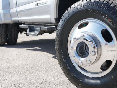 Used 2020 Ford F350 XL w/ STX Appearance Package AWD/4WD image 2