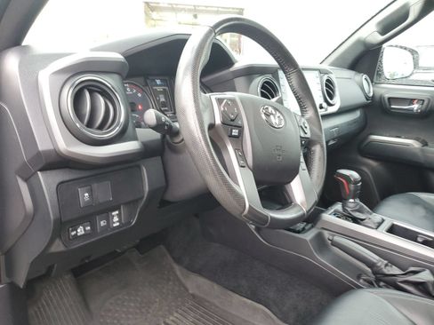 Certified 2021 Toyota Tacoma TRD Sport w/ TRD Premium Sport Package AWD/4WD image 18
