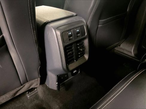 Used 2025 Ford Bronco Outer Banks image 27