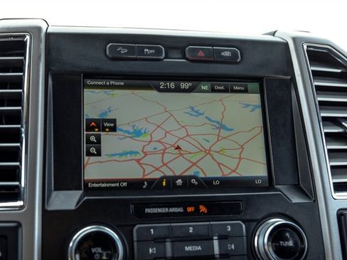 Used 2015 Ford F150 Lariat w/ Equipment Group 502A Luxury image 19