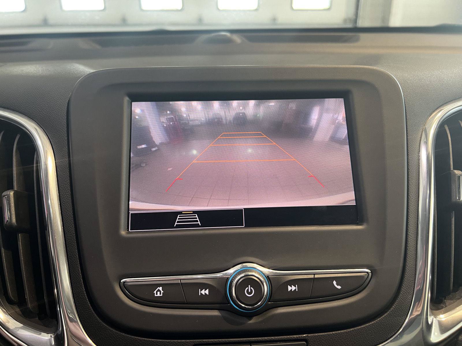 Used 2023 Chevrolet Equinox LT w/ LPO, Floor Liner Package AWD/4WD image 45
