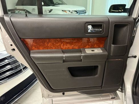 Used 2012 Ford Flex Limited AWD/4WD image 18