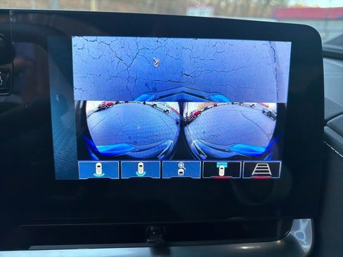 Used 2024 Chevrolet Corvette Stingray Preferred Cpe w/ Z51 Performance Package image 17