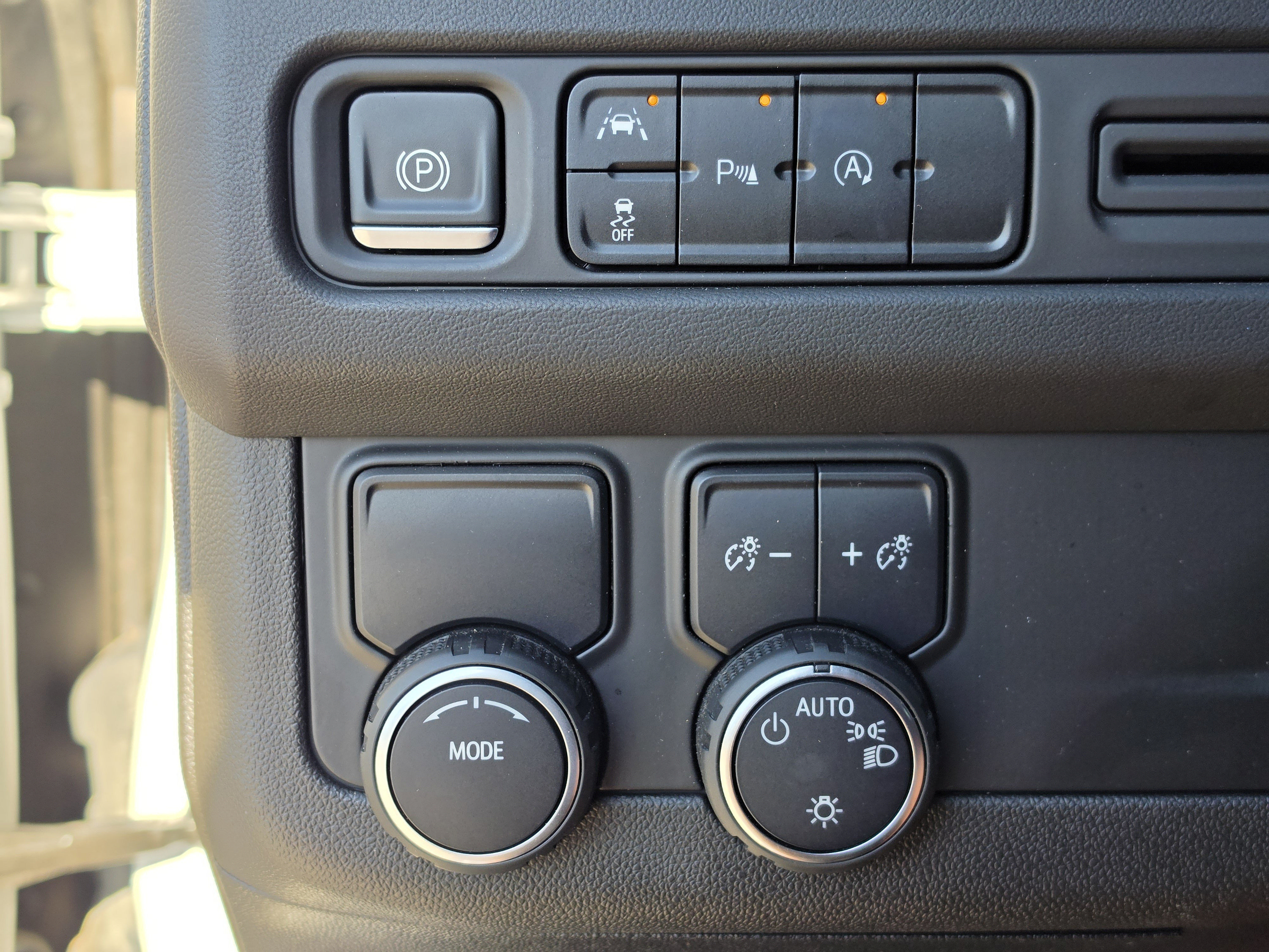 Used 2023 Chevrolet Tahoe RST RWD image 35