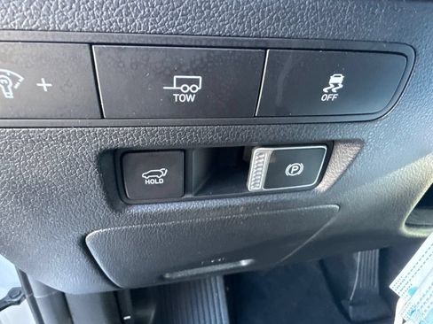 Used 2025 Hyundai Palisade Calligraphy AWD/4WD image 18