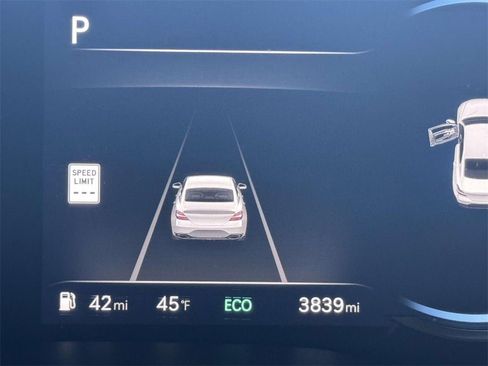 Used 2025 Genesis G70 2.5T w/ Sport Prestige Package image 26