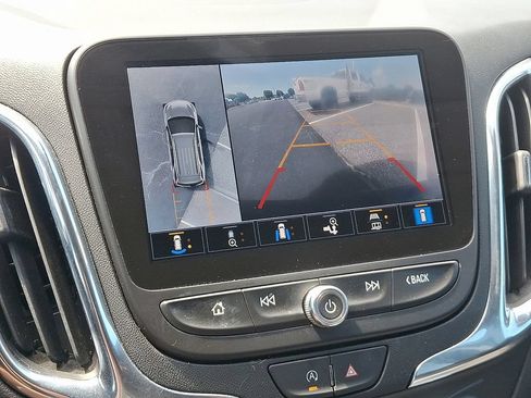 Certified 2023 Chevrolet Equinox LT AWD/4WD image 18