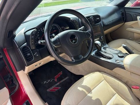 Used 2012 Chevrolet Corvette Grand Sport w/ 3LT Preferred Equipment Group RWD image 7