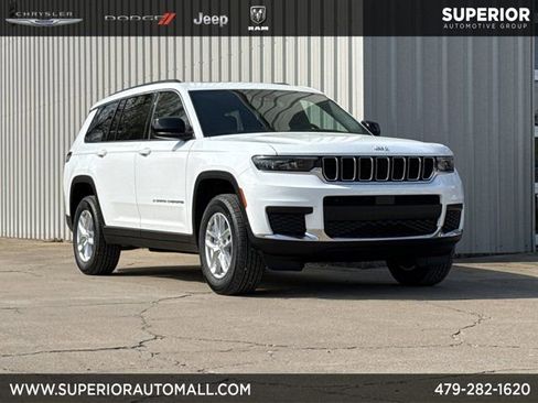 New 2026 Jeep Grand Cherokee L Laredo AWD/4WD image 1