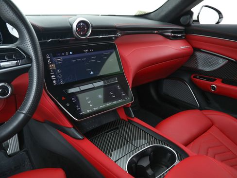 Certified 2024 Maserati GranTurismo Trofeo image 27