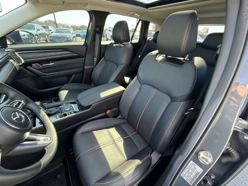 Used 2025 MAZDA CX-50 AWD 2.5 S w/ Weather Package image 17