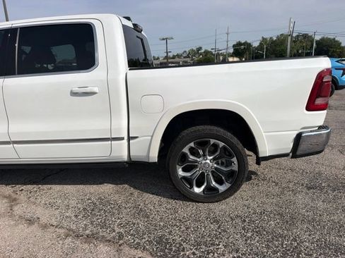 Used 2023 RAM 1500 Limited AWD/4WD image 7