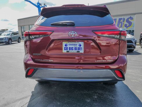 Used 2021 Toyota Highlander Limited AWD/4WD image 6