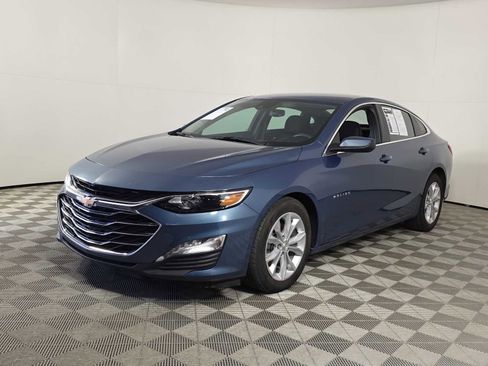 Used 2024 Chevrolet Malibu LT image 4