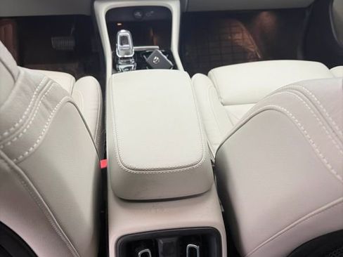 Certified 2023 Volvo XC40 B5 Plus w/ Driver Assist Package image 11