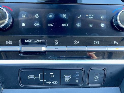 Used 2024 Hyundai Santa Fe Limited image 46