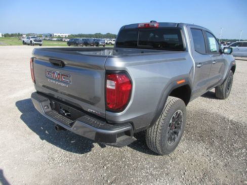 New 2026 GMC Canyon AT4 AWD/4WD image 4