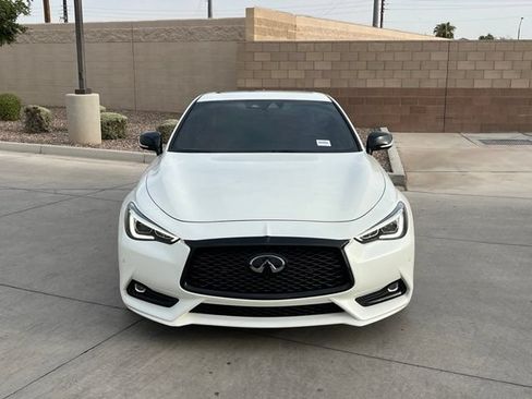 Used 2022 INFINITI Q60 Red Sport 400 w/ Proactive Package RWD image 4