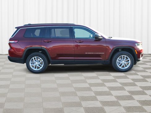 New 2026 Jeep Grand Cherokee L Laredo image 33