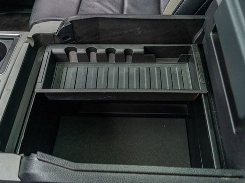 Used 2018 Ford F150 Raptor w/ Equipment Group 802A Luxury image 33