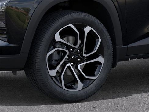 New 2026 Chevrolet Trax RS image 9